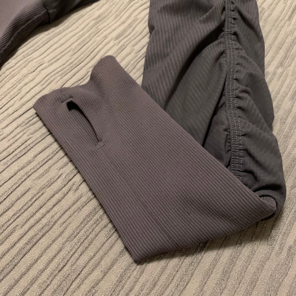 Dance Studio Lululemon Jacket - Picture 4 of 8